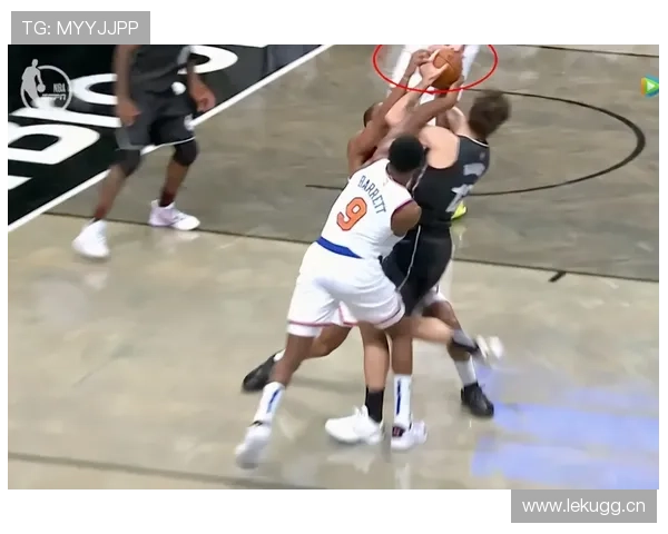 场上“影响对方争球能力”算犯规吗？裁判判罚原则全解析