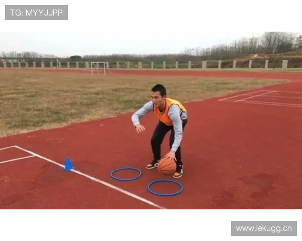 三步上篮算走步吗？连续动作判定规则解析